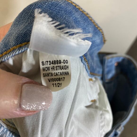 Old Navy High-Waisted Wow Straight Jeans Santa Catarina Wash Denim Plus Sz 24 L - Picture 10 of 11